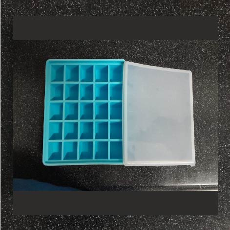 Molde Icecube 32 - 12cms x 12cms
