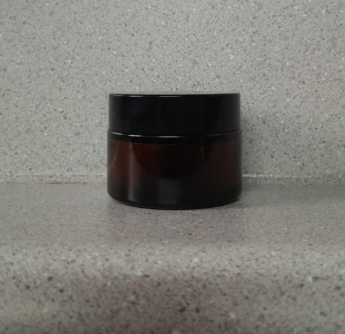 Tarro Vidrio Amber c/Tapa Negra - 30g